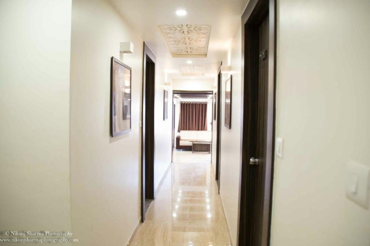 אחמדאבאד Hotel Gitanjali Inn By Bizzgrow Hotels מראה חיצוני תמונה